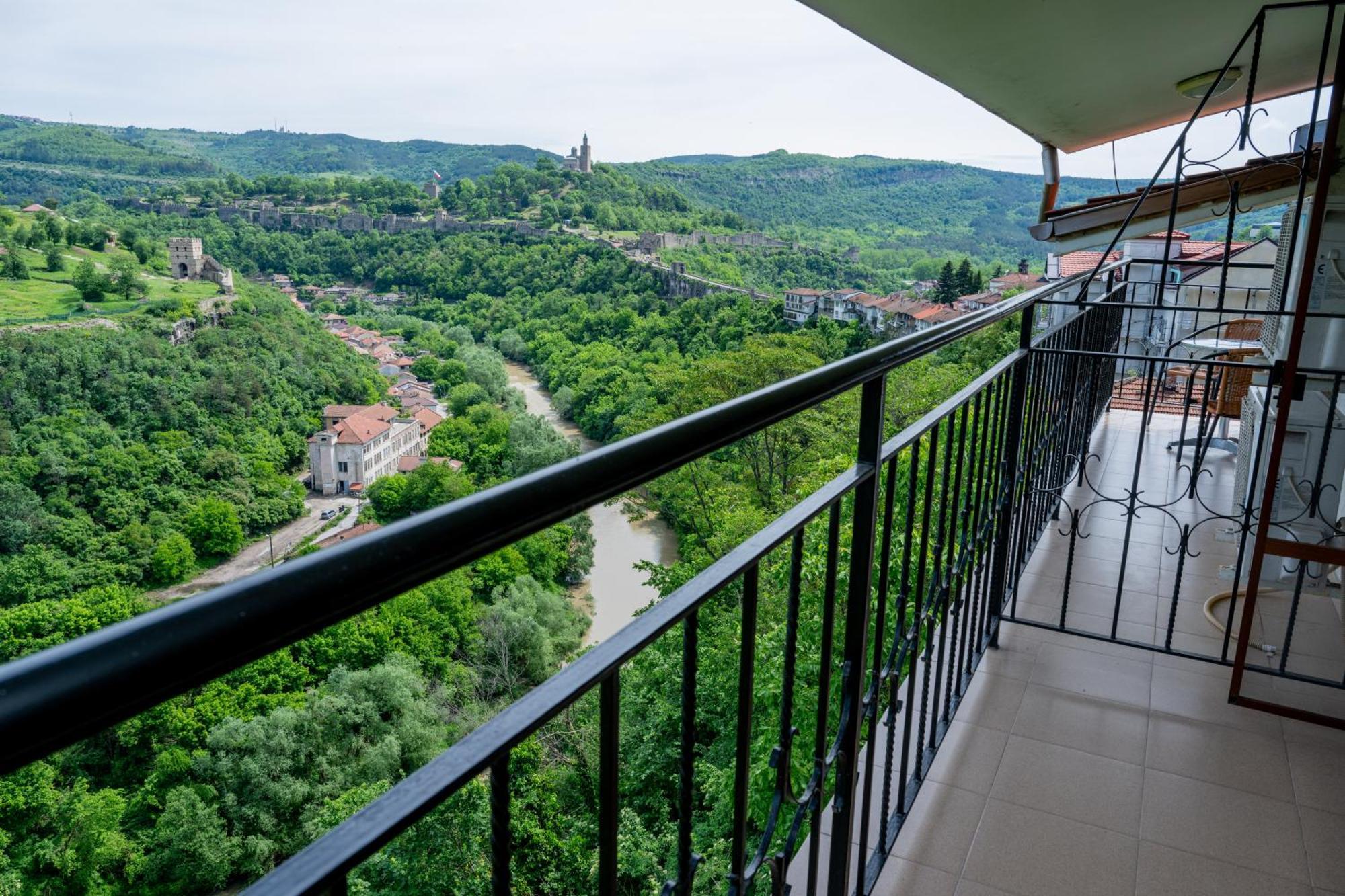 Lucky Hotel Veliko Tarnovo Eksteriør billede