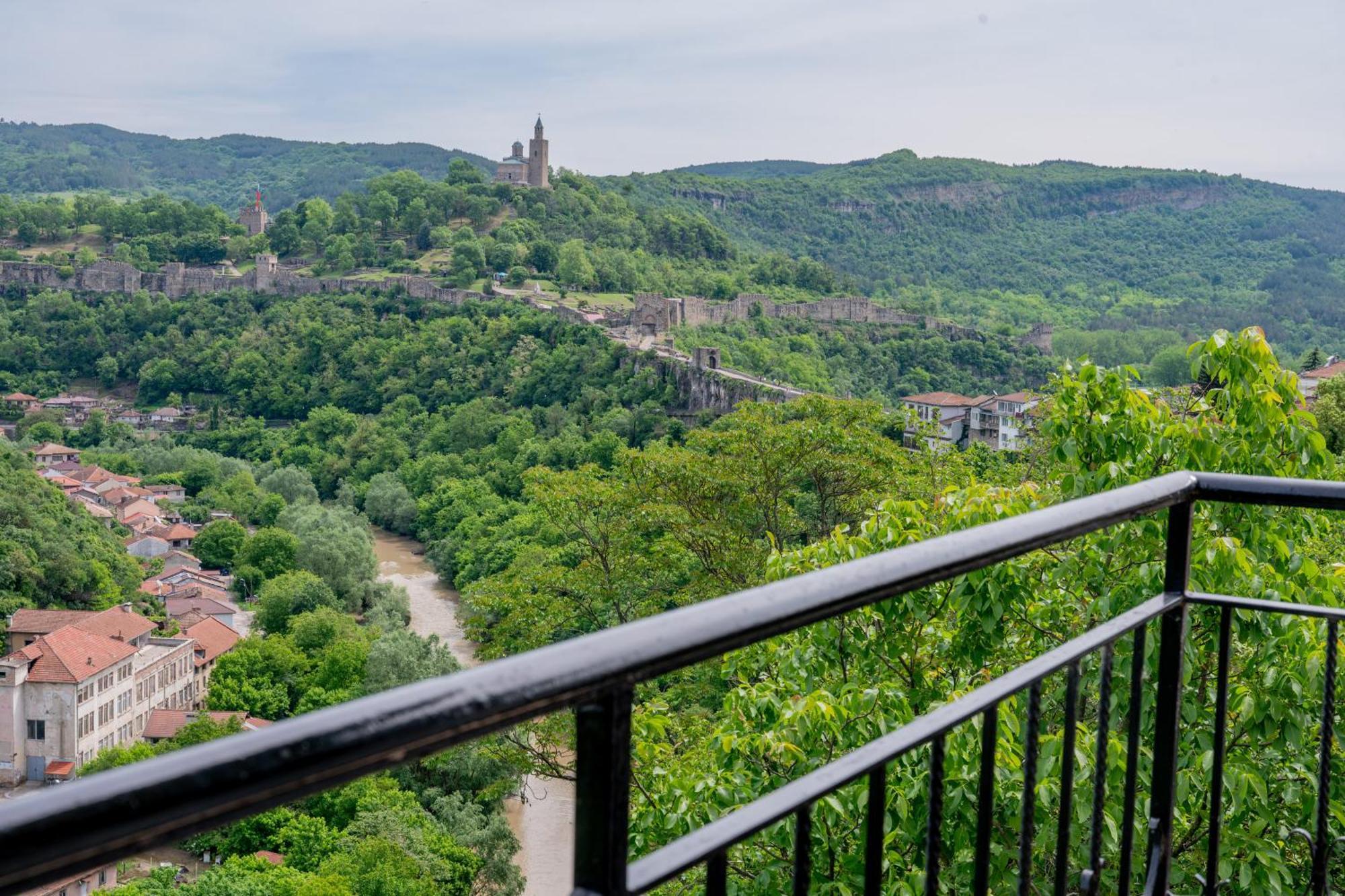 Lucky Hotel Veliko Tarnovo Eksteriør billede